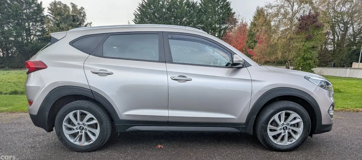 Hyundai Tucson SUV, Diesel, 2016, White