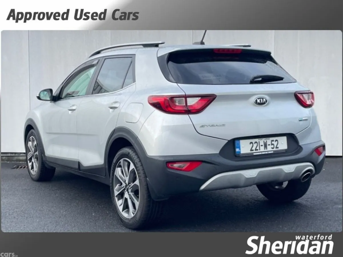 Kia Stonic Estate, Petrol Hybrid, 2022, Grey