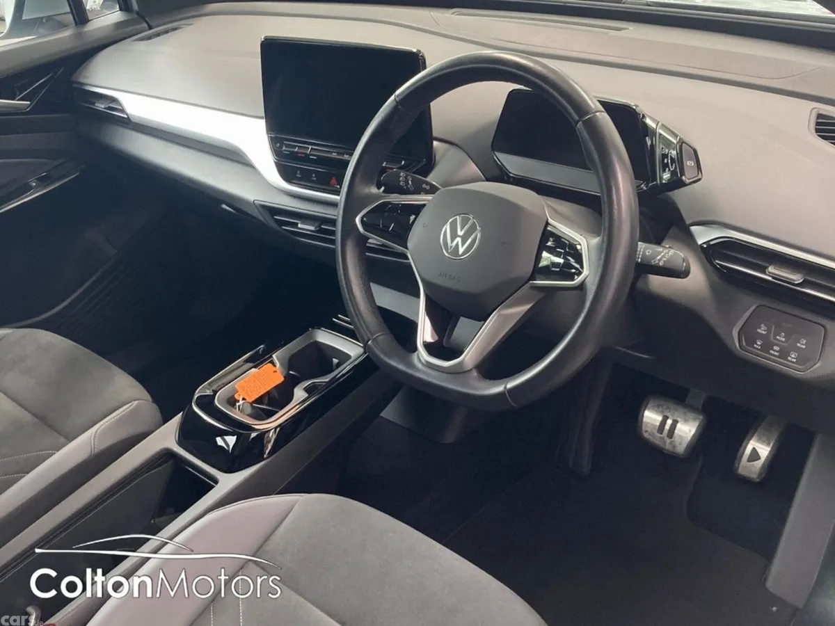 Volkswagen ID.4 SUV, Electric, 2022, Grey