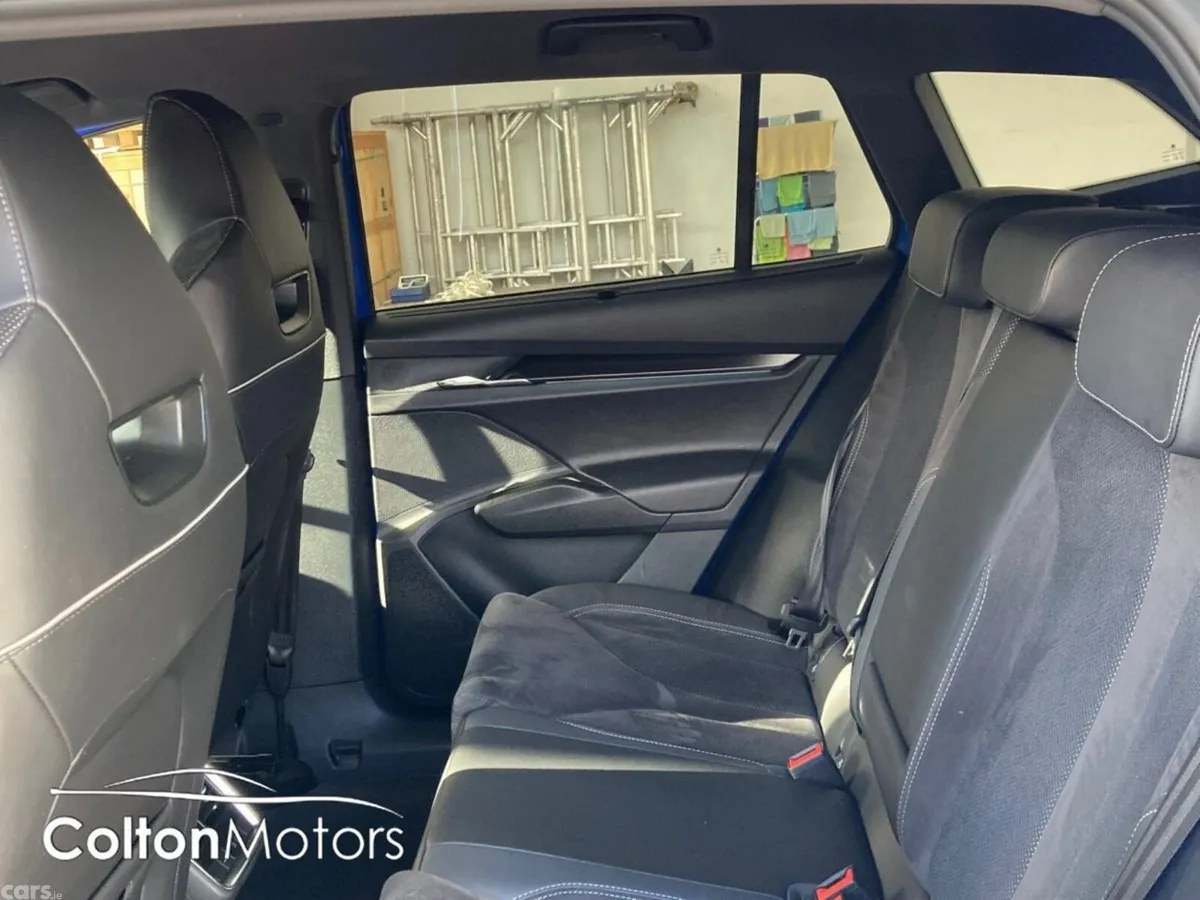 Skoda Enyaq Hatchback, Electric, 2023, Blue