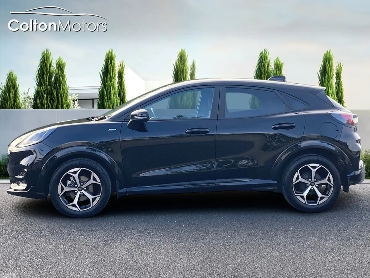 Ford Puma SUV, Petrol Hybrid, 2025, Black