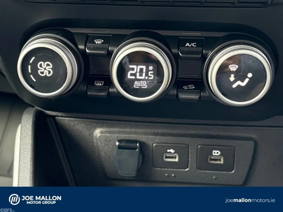 Dacia Duster SUV, Diesel, 2023, Black