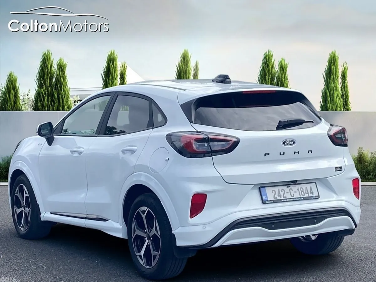 Ford Puma SUV, Petrol Hybrid, 2024, White