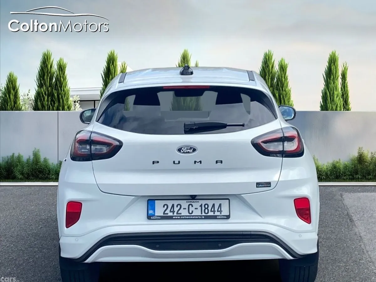 Ford Puma SUV, Petrol Hybrid, 2024, White