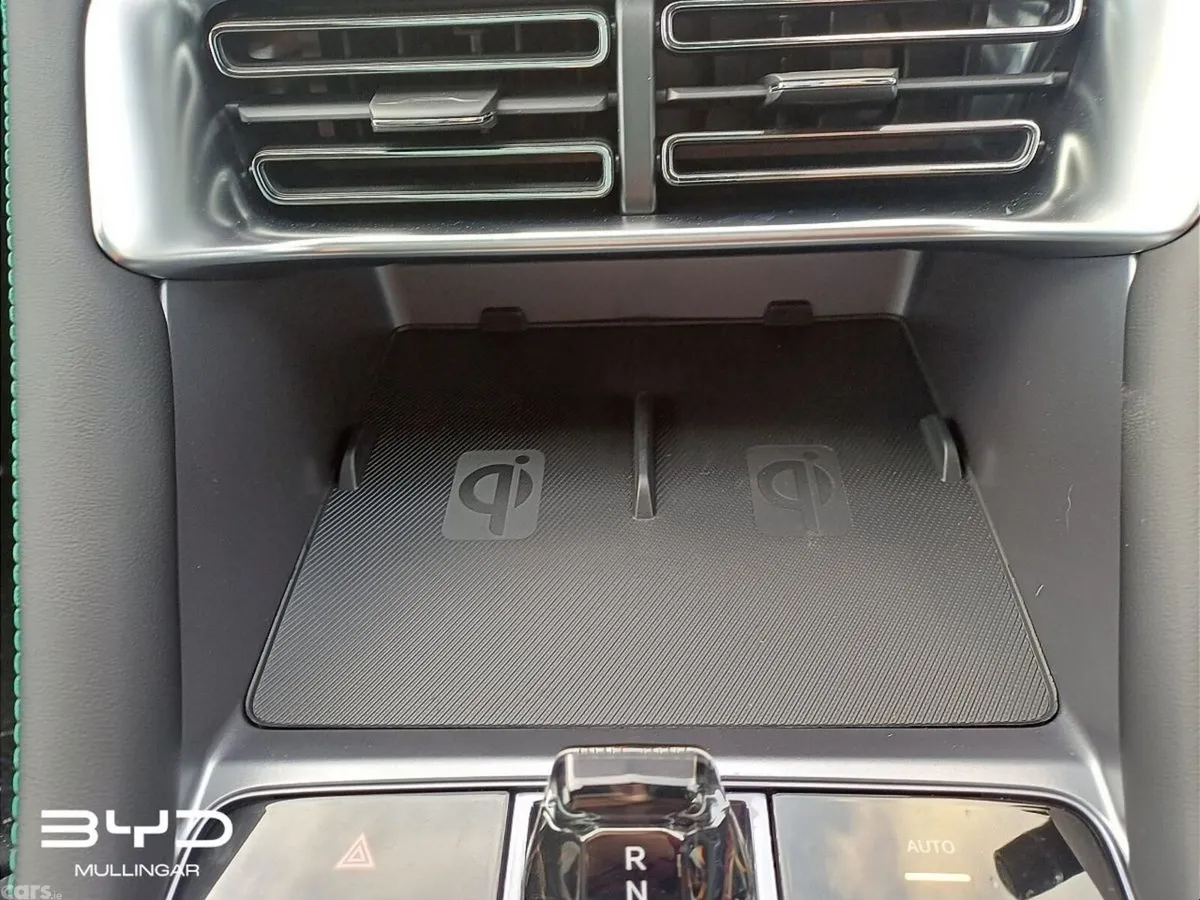 BYD SEAL U SUV, Petrol Plug-in Hybrid, 2026, Blue