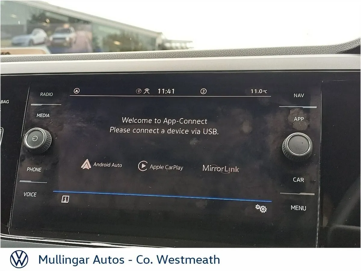 Volkswagen Polo Hatchback, Petrol, 2022, White