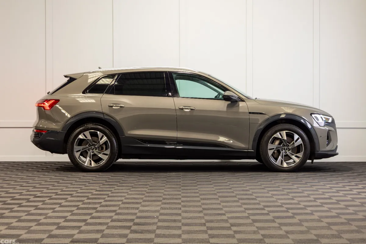 Audi Q8 e-tron SUV, Electric, 2023, Grey