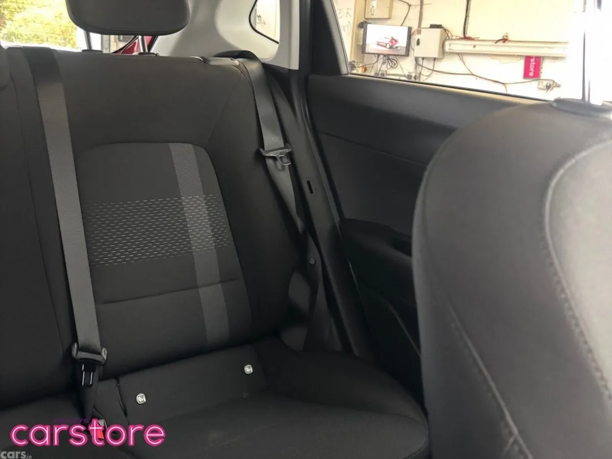 Hyundai i20 Hatchback, Petrol, 2024, Red