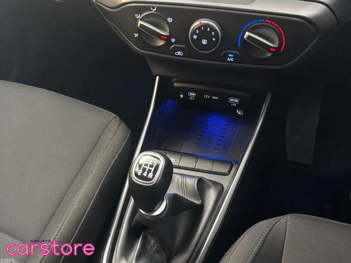 Hyundai i20 Hatchback, Petrol, 2024, Red