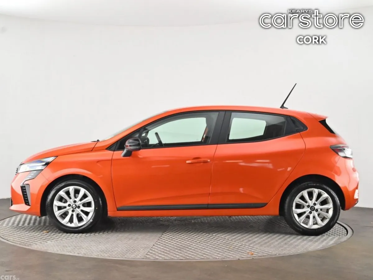 Renault Clio Hatchback, Petrol, 2024, Orange