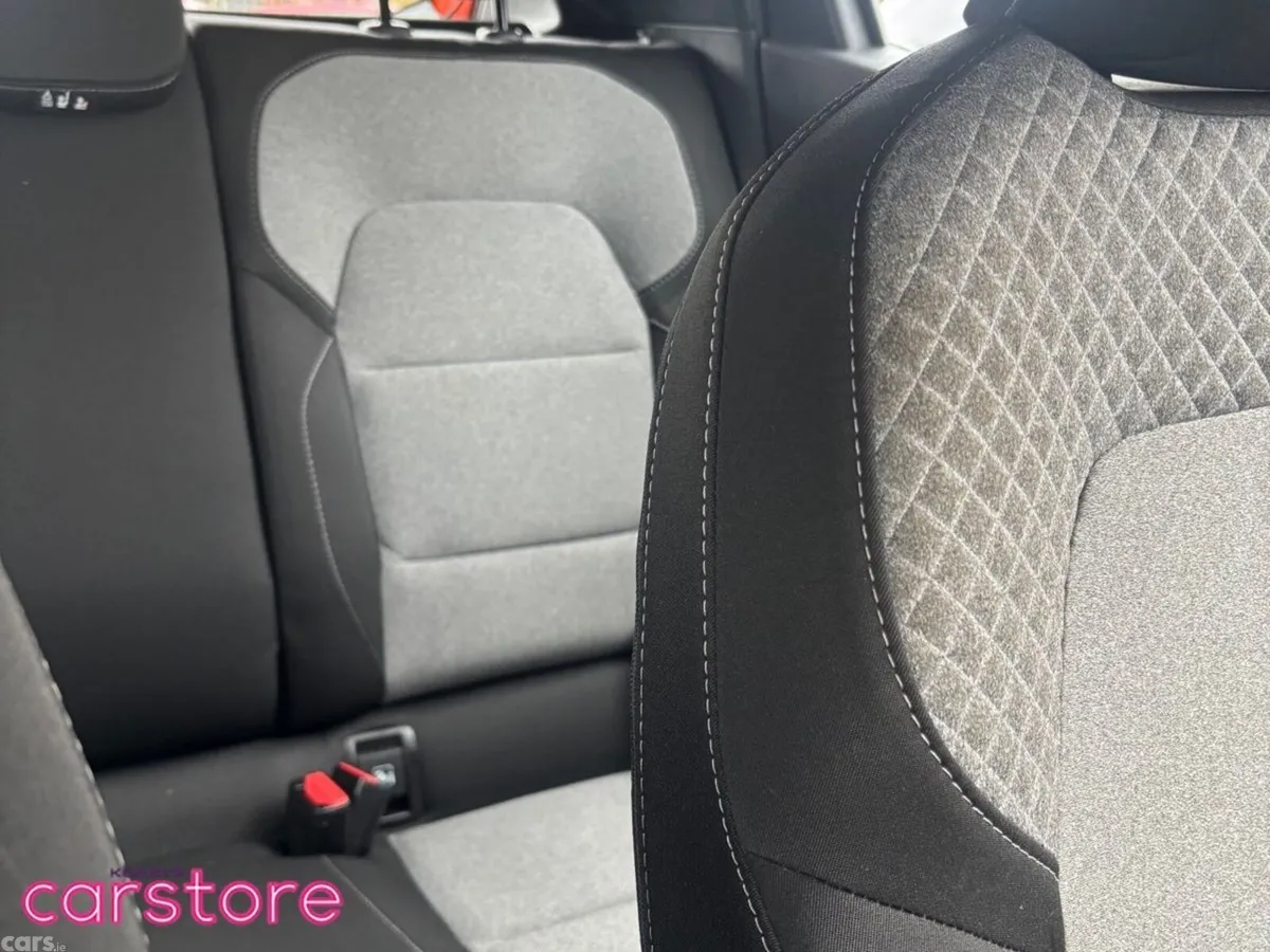 Renault Clio Hatchback, Petrol, 2024, Orange