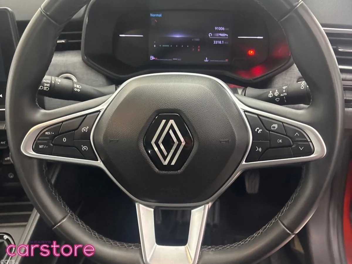 Renault Clio Hatchback, Petrol, 2024, Orange