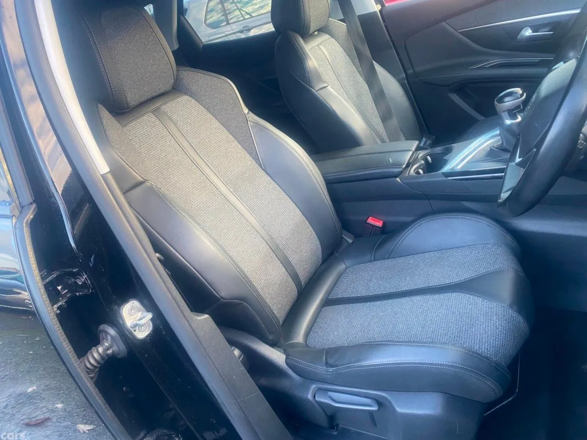 Peugeot 3008 SUV, Diesel, 2019, Black