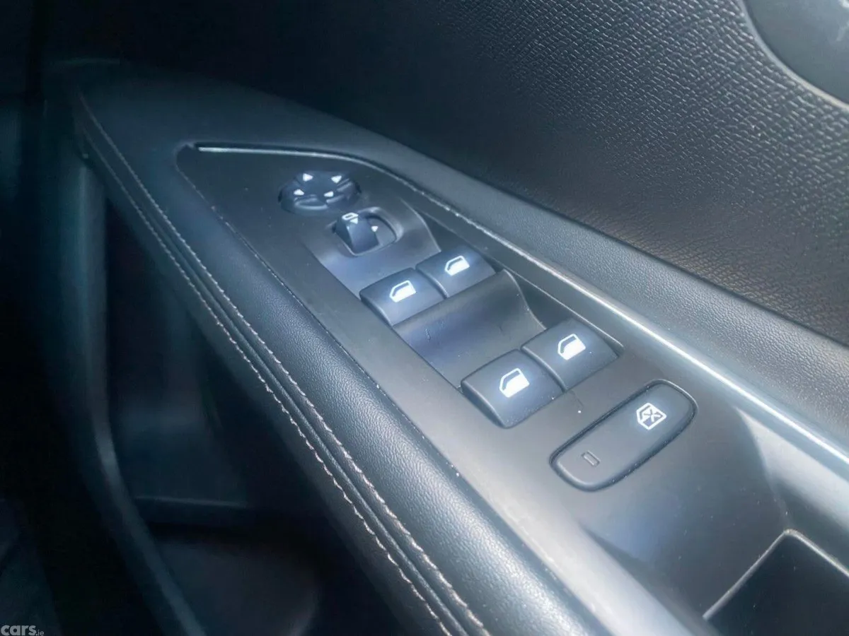 Peugeot 3008 SUV, Diesel, 2019, Black