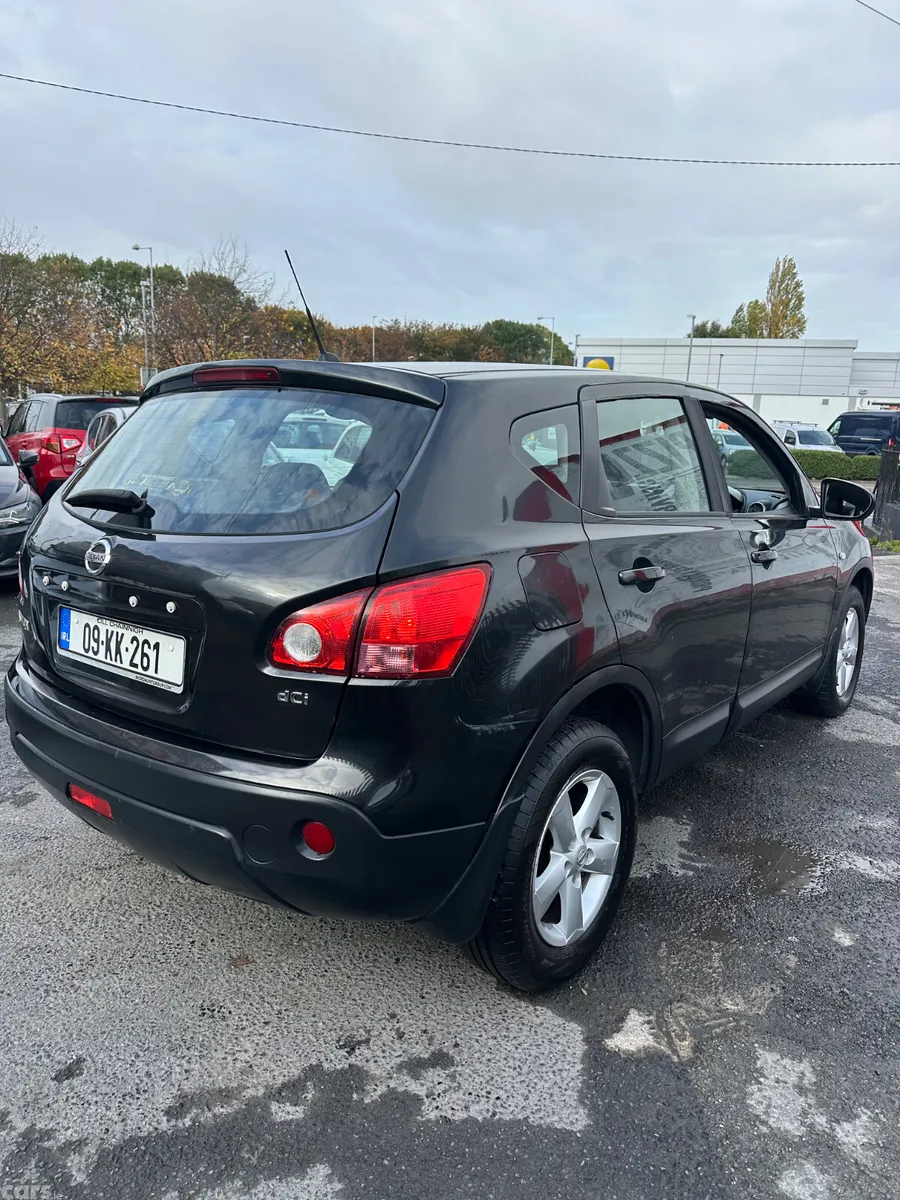 Nissan Qashqai Hatchback, Diesel, 2009, Black