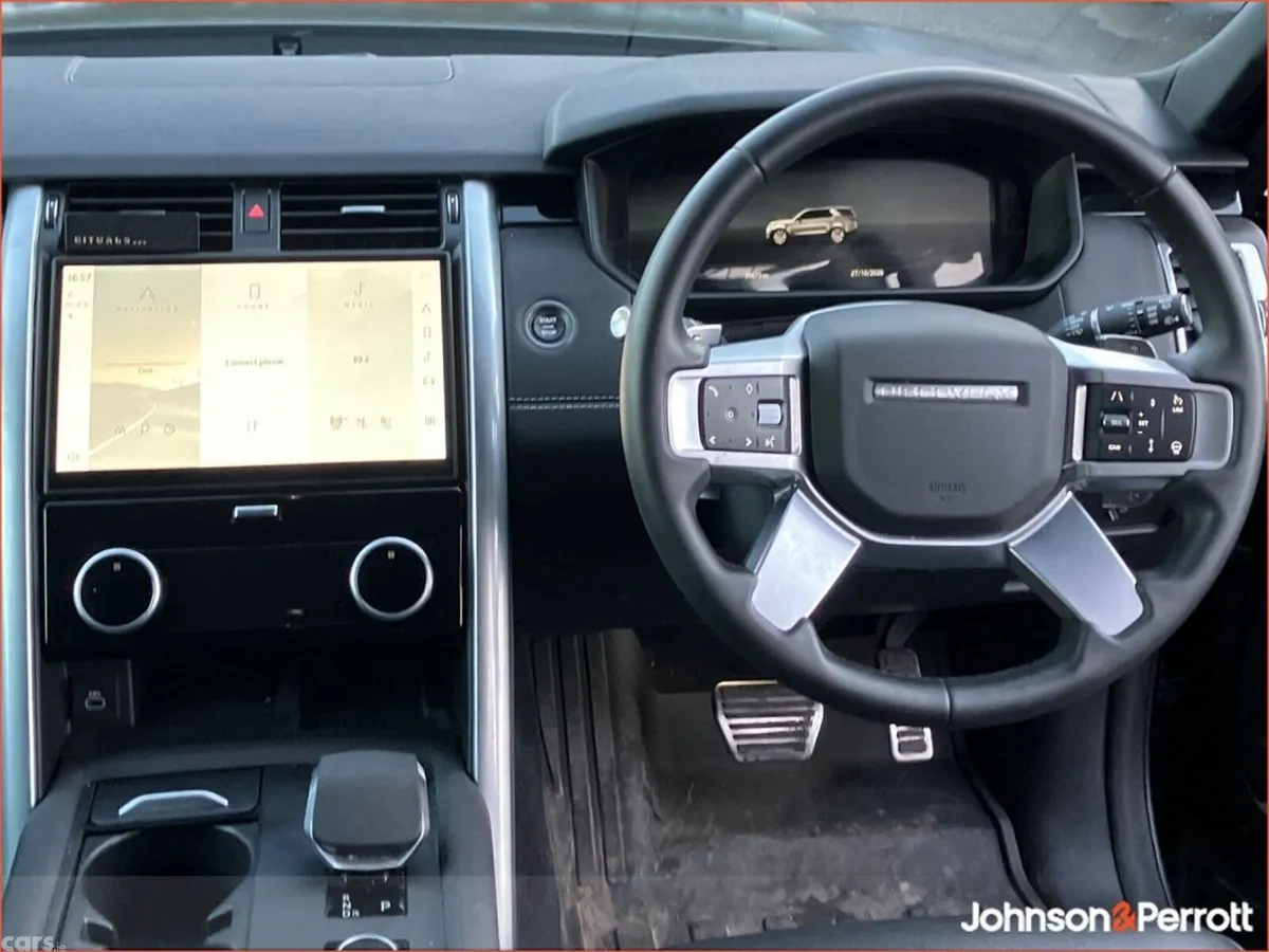 Land Rover Discovery SUV, Diesel, 2024, Black