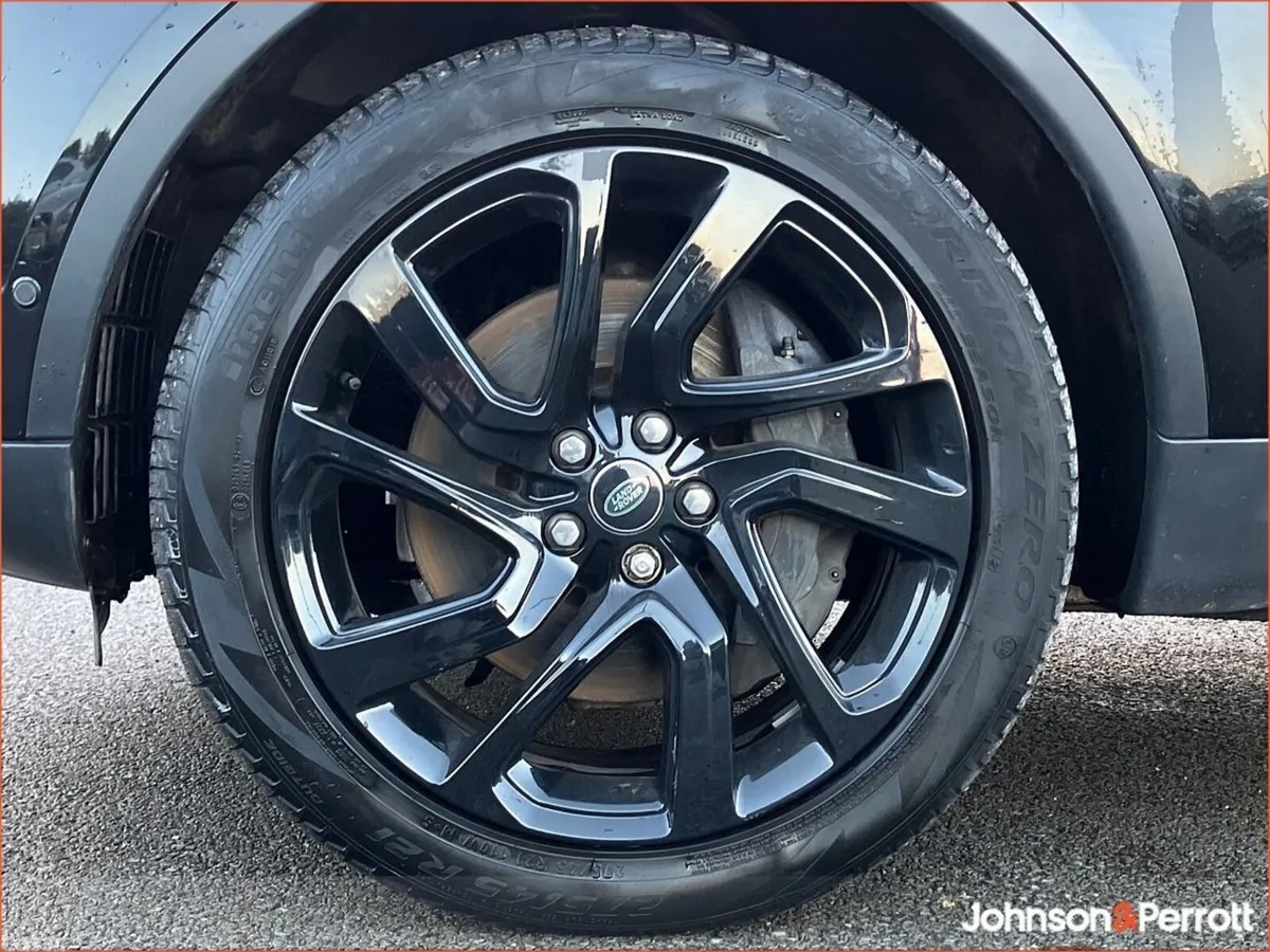 Land Rover Discovery SUV, Diesel, 2024, Black