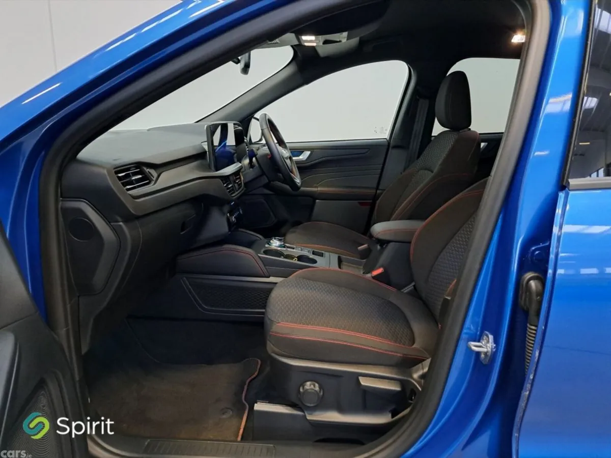Ford Kuga SUV, Petrol Plug-in Hybrid, 2025, Blue