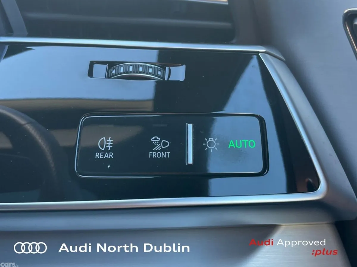 Audi Q8 Hatchback, Petrol Plug-in Hybrid, 2023, Black