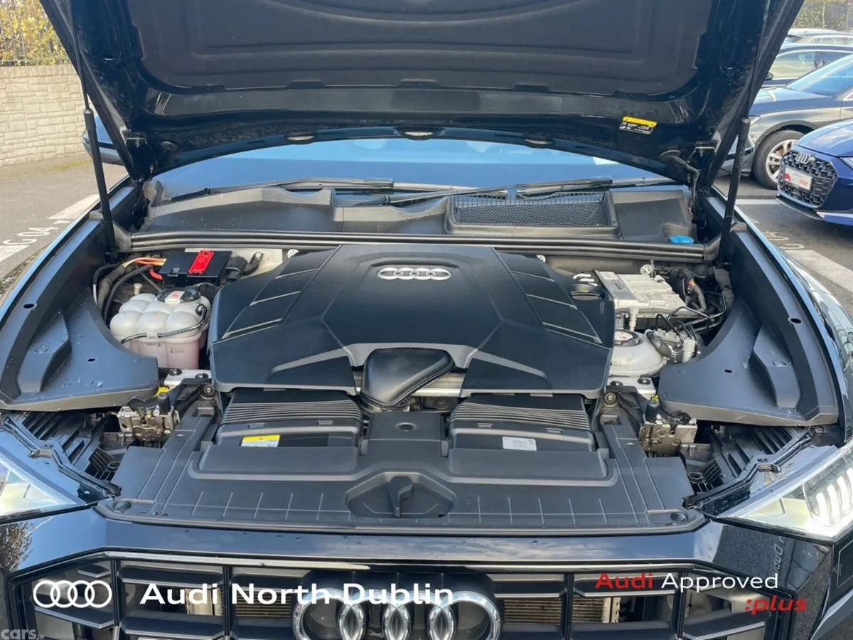 Audi Q8 Hatchback, Petrol Plug-in Hybrid, 2023, Black