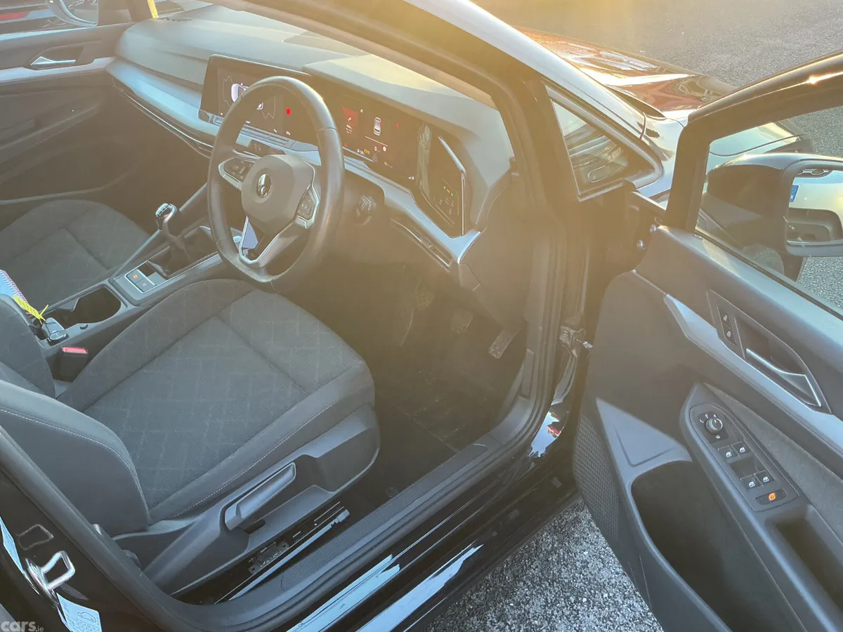 Volkswagen Golf Hatchback, Diesel, 2023, Black