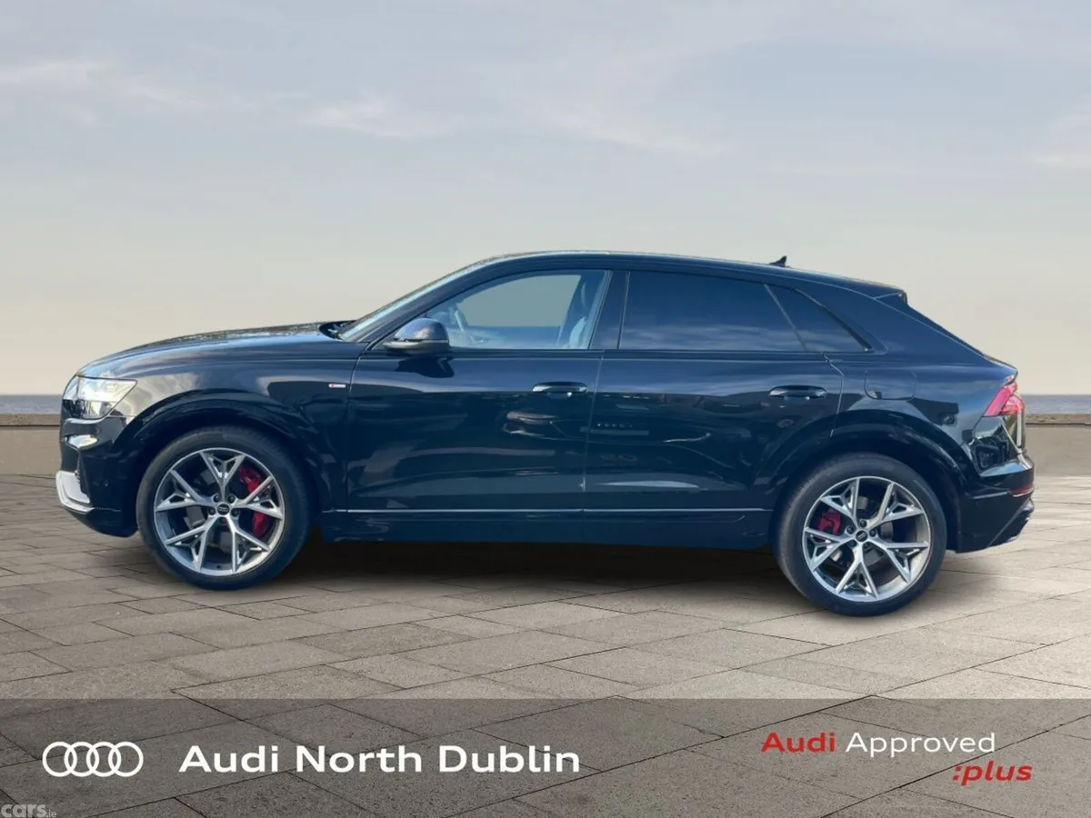 Audi Q8 Hatchback, Petrol Plug-in Hybrid, 2023, Black