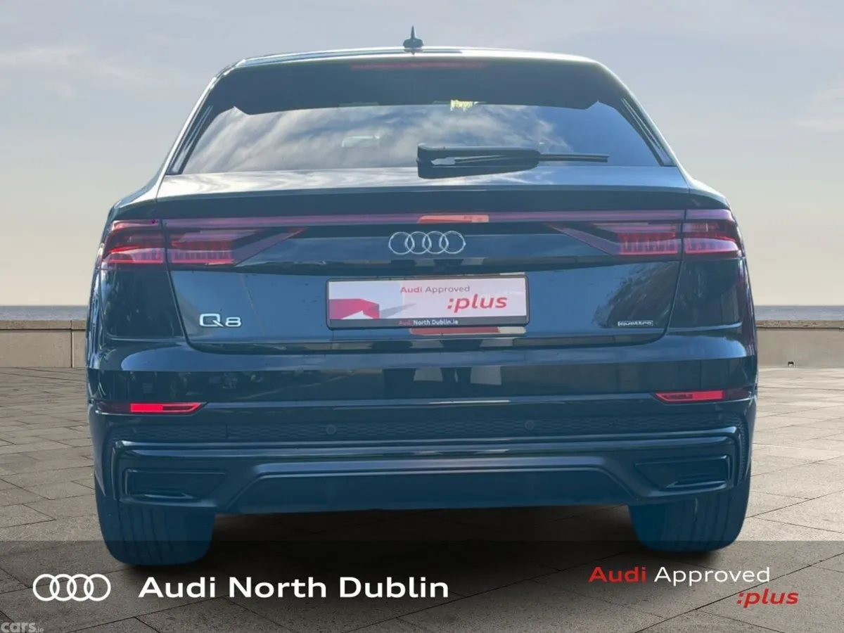 Audi Q8 Hatchback, Petrol Plug-in Hybrid, 2023, Black