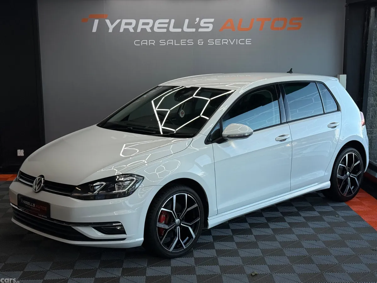 Volkswagen Golf Hatchback, Petrol, 2019, White