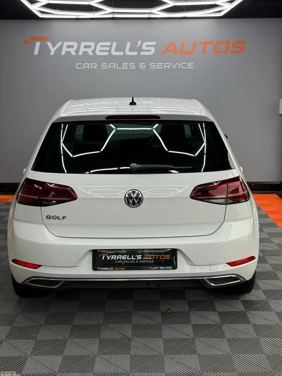 Volkswagen Golf Hatchback, Petrol, 2019, White