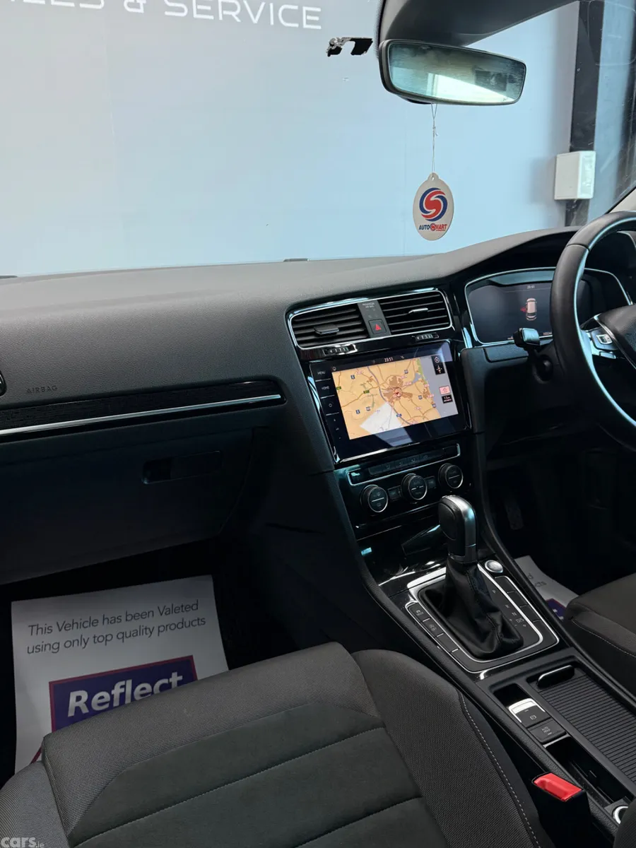 Volkswagen Golf Hatchback, Petrol, 2019, White