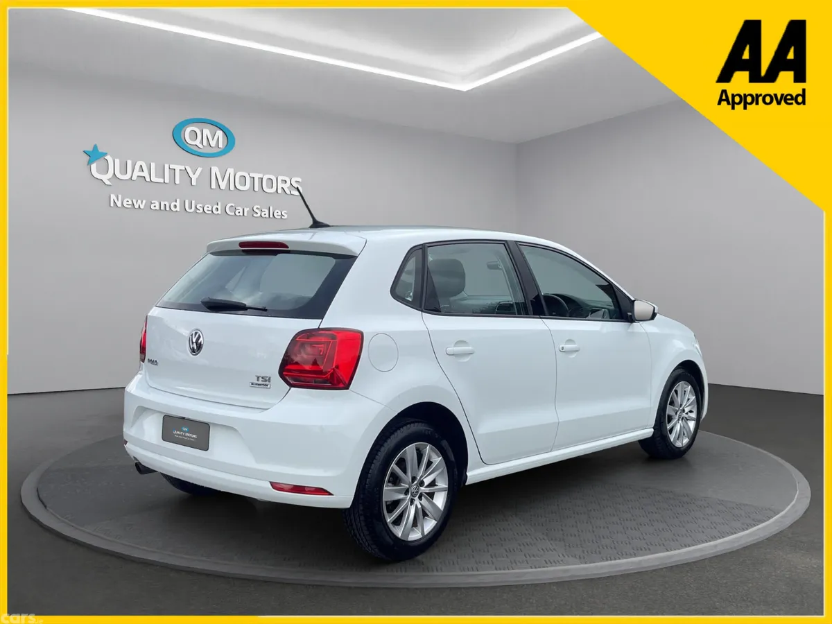 Volkswagen Polo Hatchback, Petrol, 2017, White