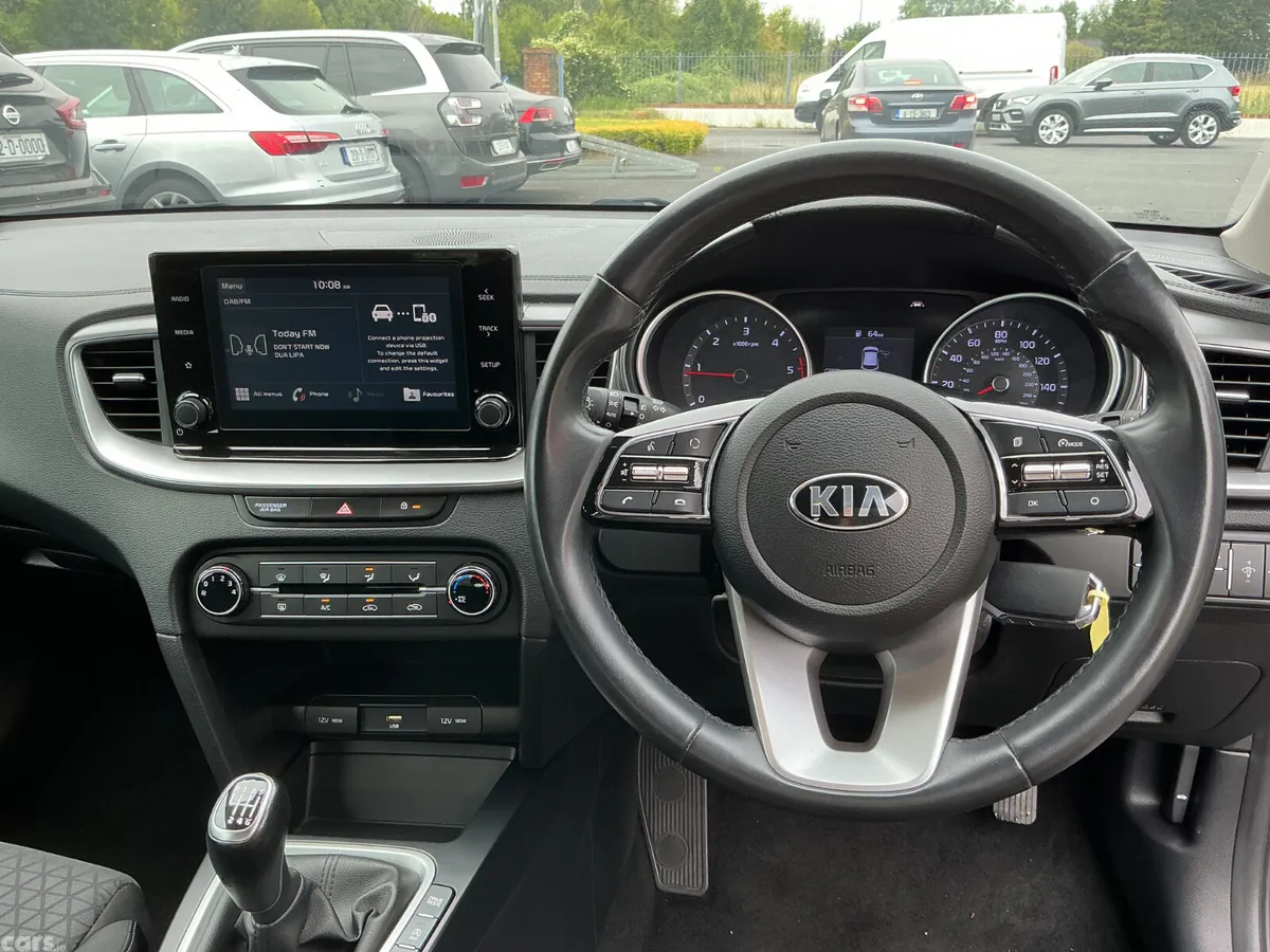 Kia Ceed Hatchback, Diesel Hybrid, 2021, Grey