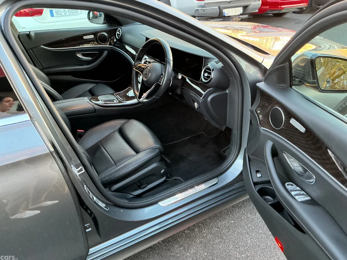 Mercedes-Benz 300 Estate, Diesel Hybrid, 2022, Grey