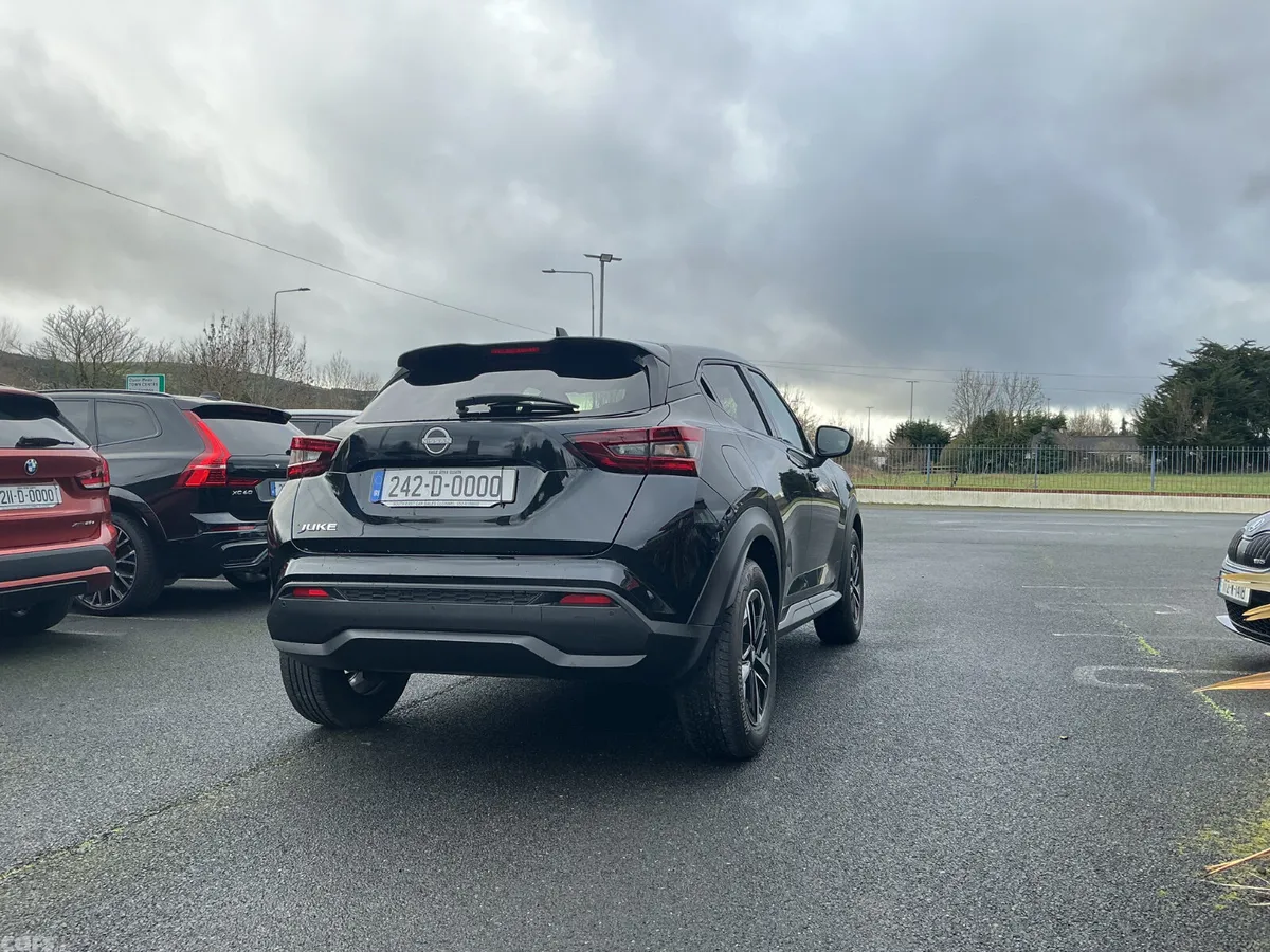 Nissan Juke SUV, Petrol, 2024, Black