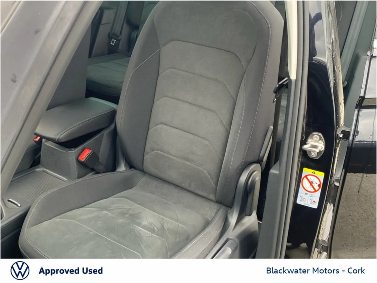 Volkswagen Tiguan Estate, Diesel, 2019, Black
