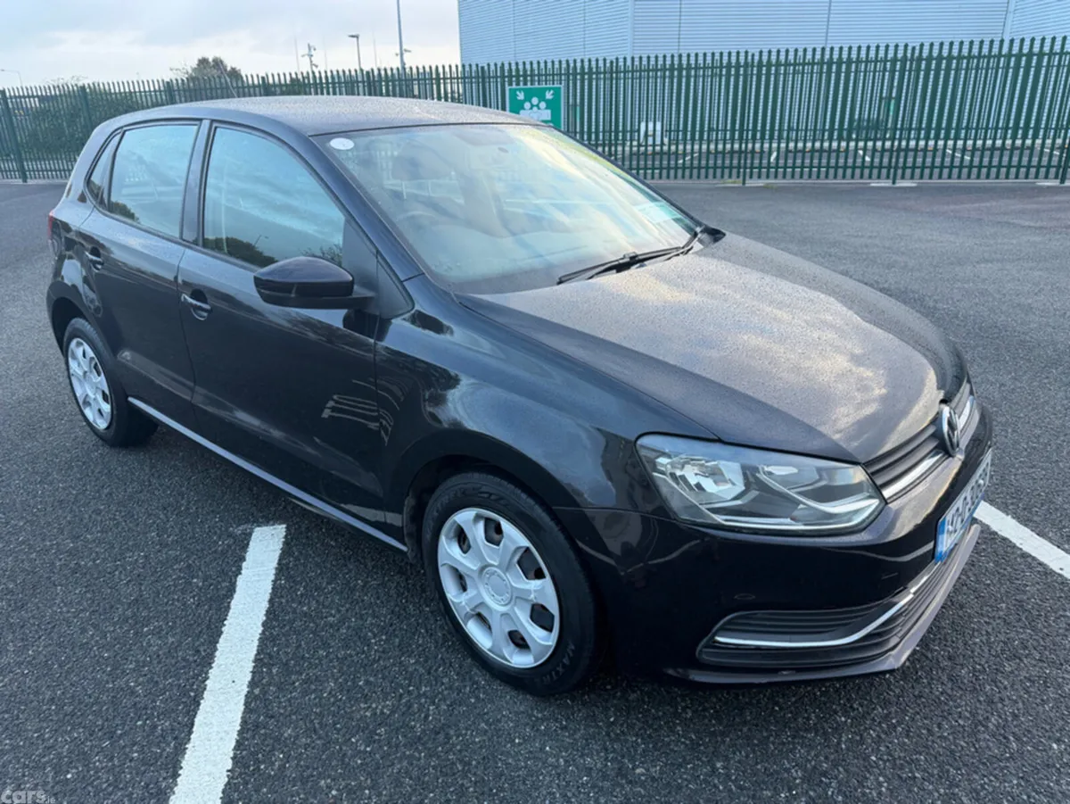 Volkswagen Polo Hatchback, Petrol, 2014, Black