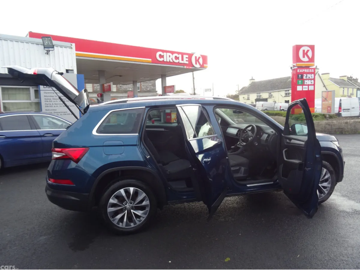 Skoda Kodiaq MPV, Diesel, 2024, Blue