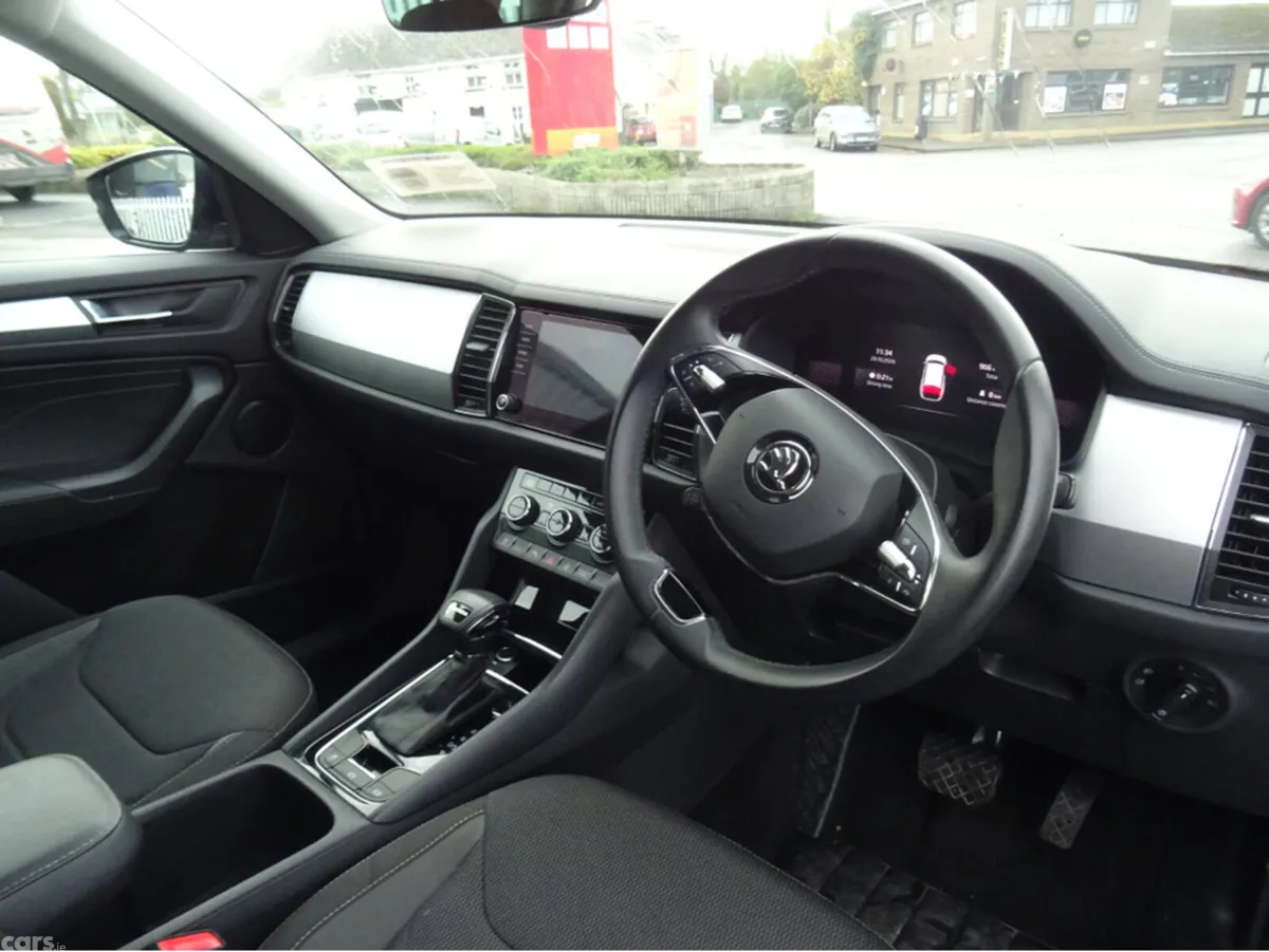 Skoda Kodiaq MPV, Diesel, 2024, Blue