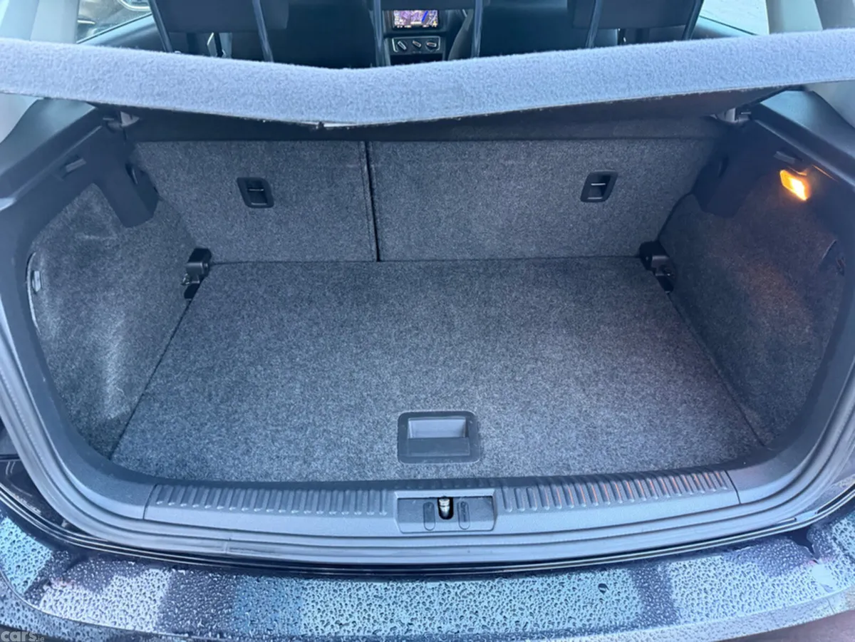 Volkswagen Polo Hatchback, Petrol, 2014, Black