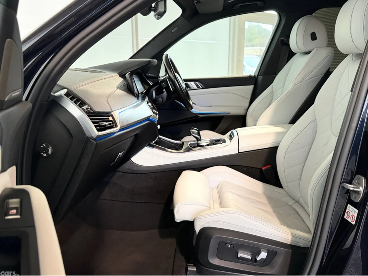 BMW X5 Estate, Petrol Hybrid, 2022, Black
