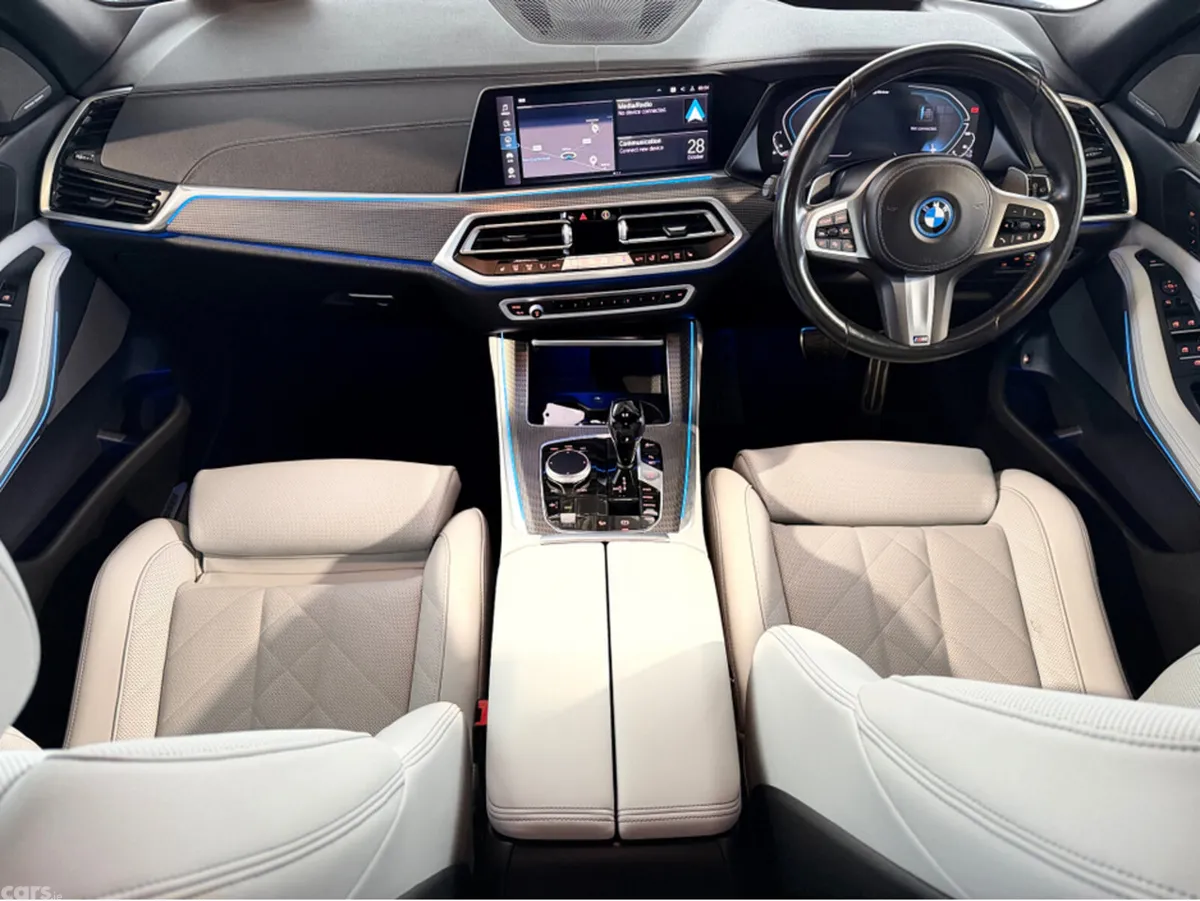 BMW X5 Estate, Petrol Hybrid, 2022, Black