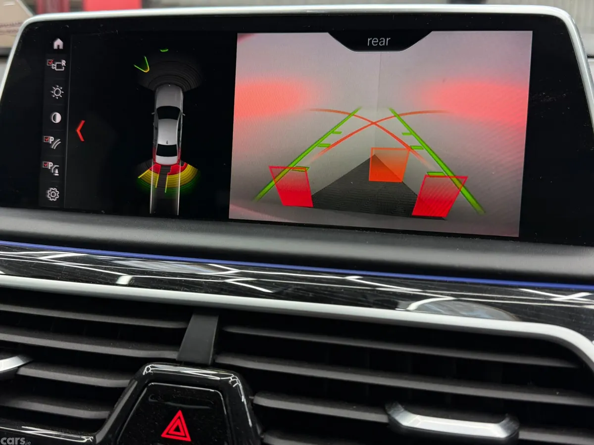 BMW 7-Series Saloon, Diesel, 2019, Silver