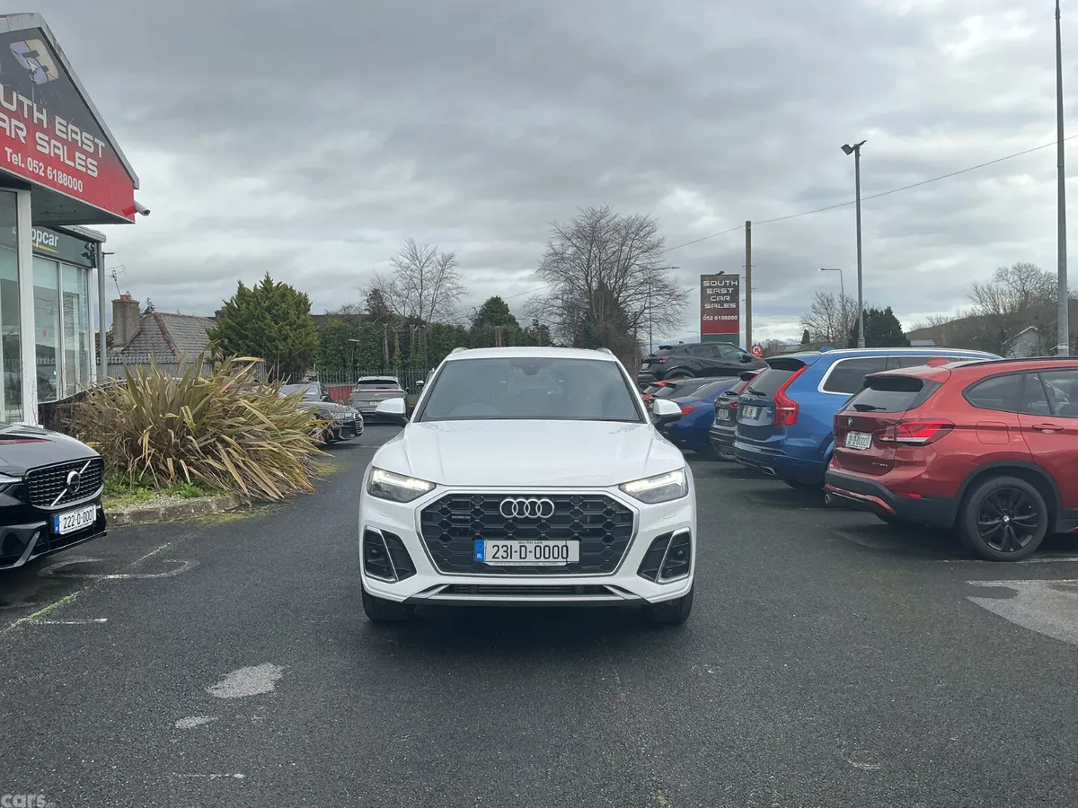 Audi Q5 SUV, Petrol Hybrid, 2023, White