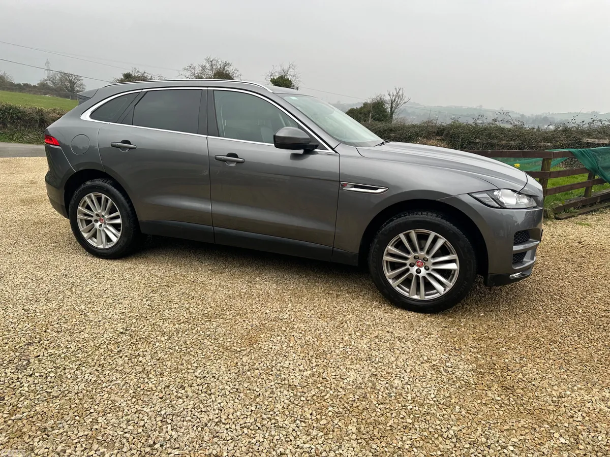 Jaguar F-Pace SUV, Diesel, 2017, Grey