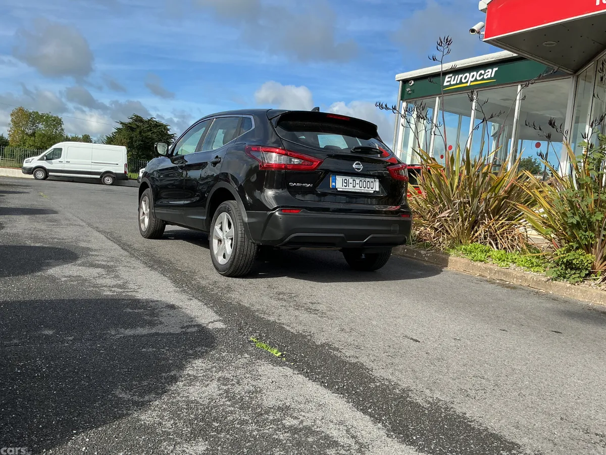 Nissan Qashqai SUV, Diesel, 2019, Black