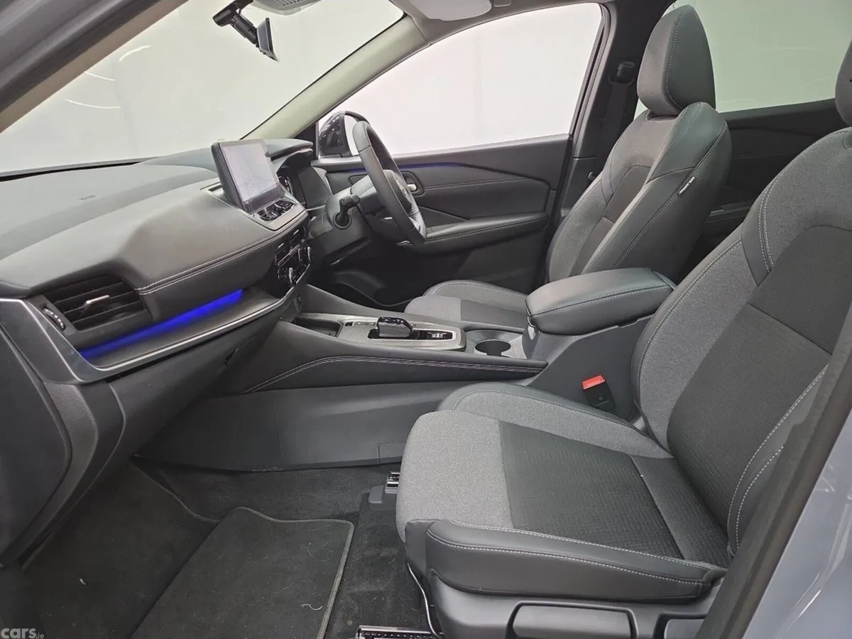Nissan Qashqai MPV, Petrol Hybrid, 2026, Grey