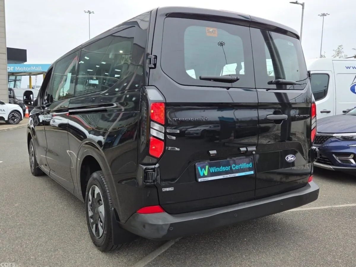 Ford Transit Custom MPV, Petrol Plug-in Hybrid, 2026, Black