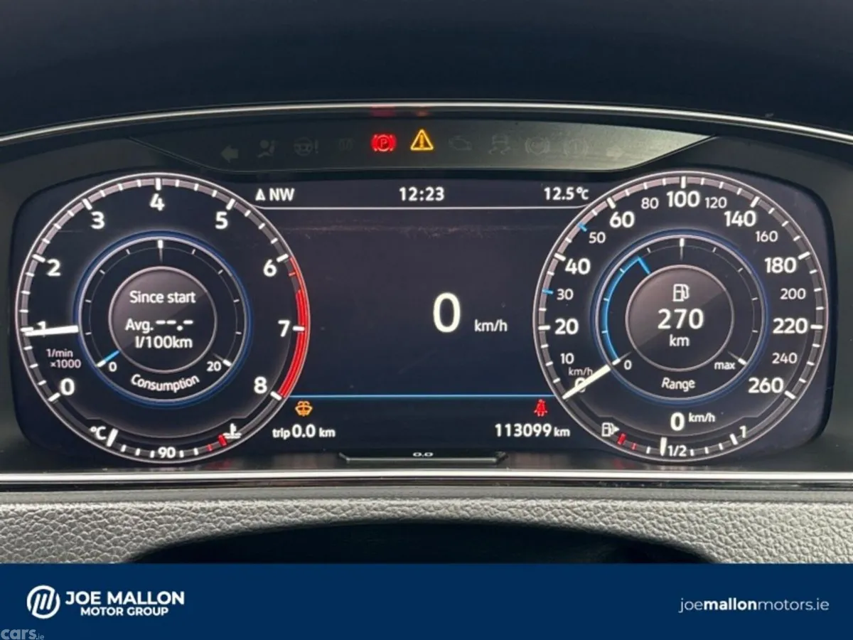 Volkswagen Golf Estate, Petrol, 2019, Red