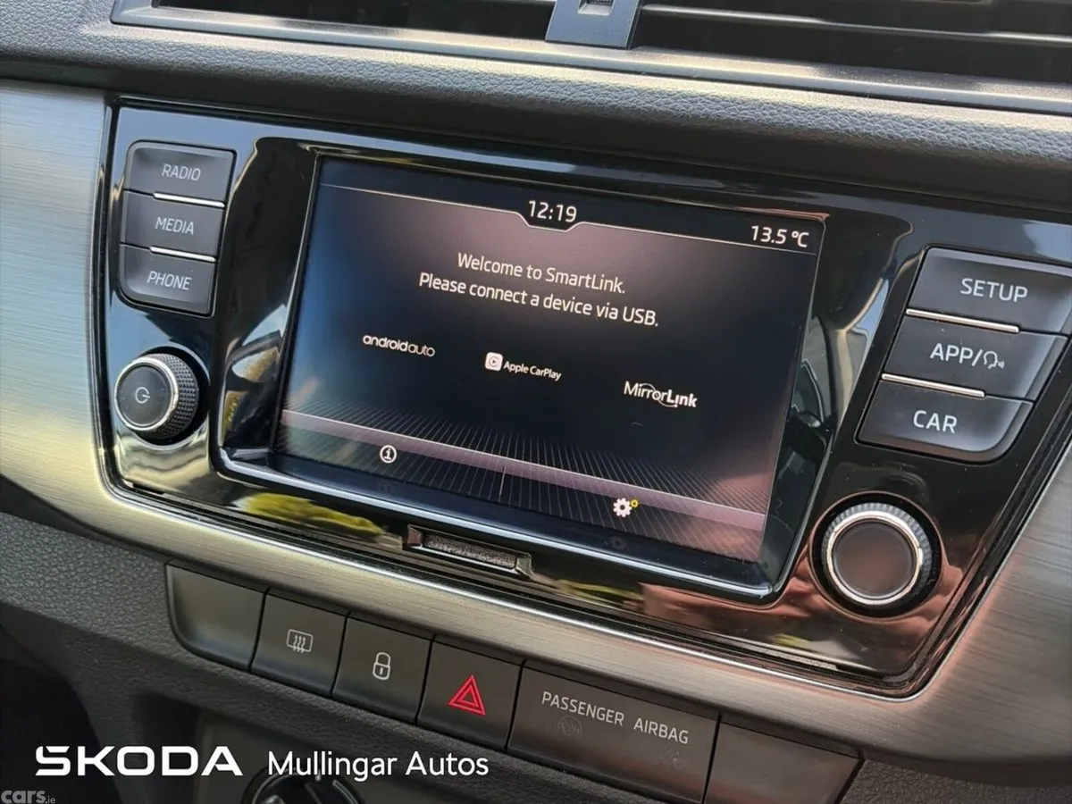 Skoda Fabia Hatchback, Petrol, 2019, Grey
