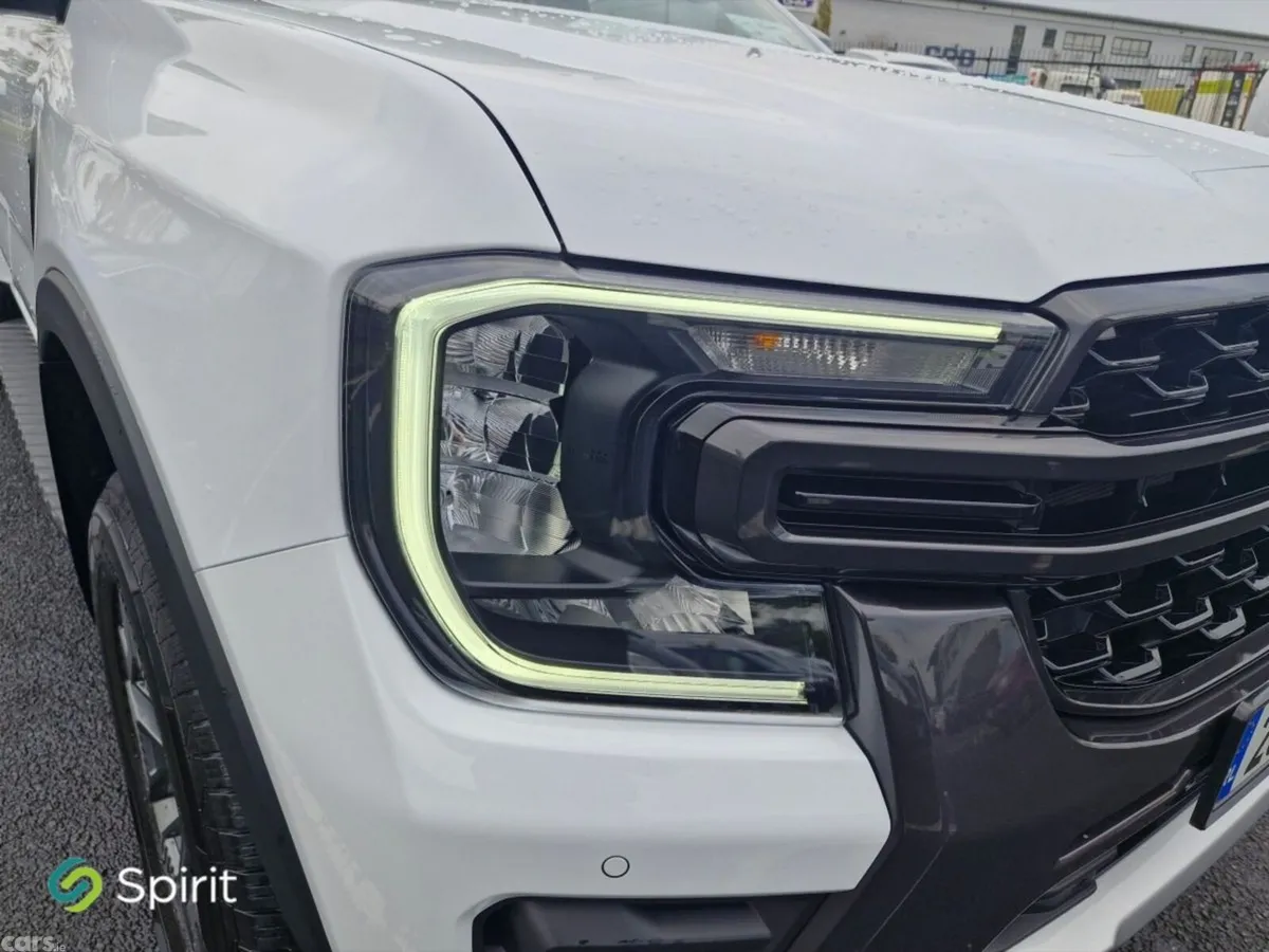 Ford Ranger MPV, Petrol Plug-in Hybrid, 2026, White